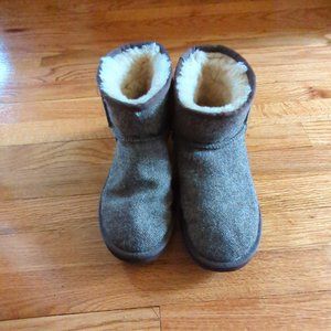 Short UGG Boots